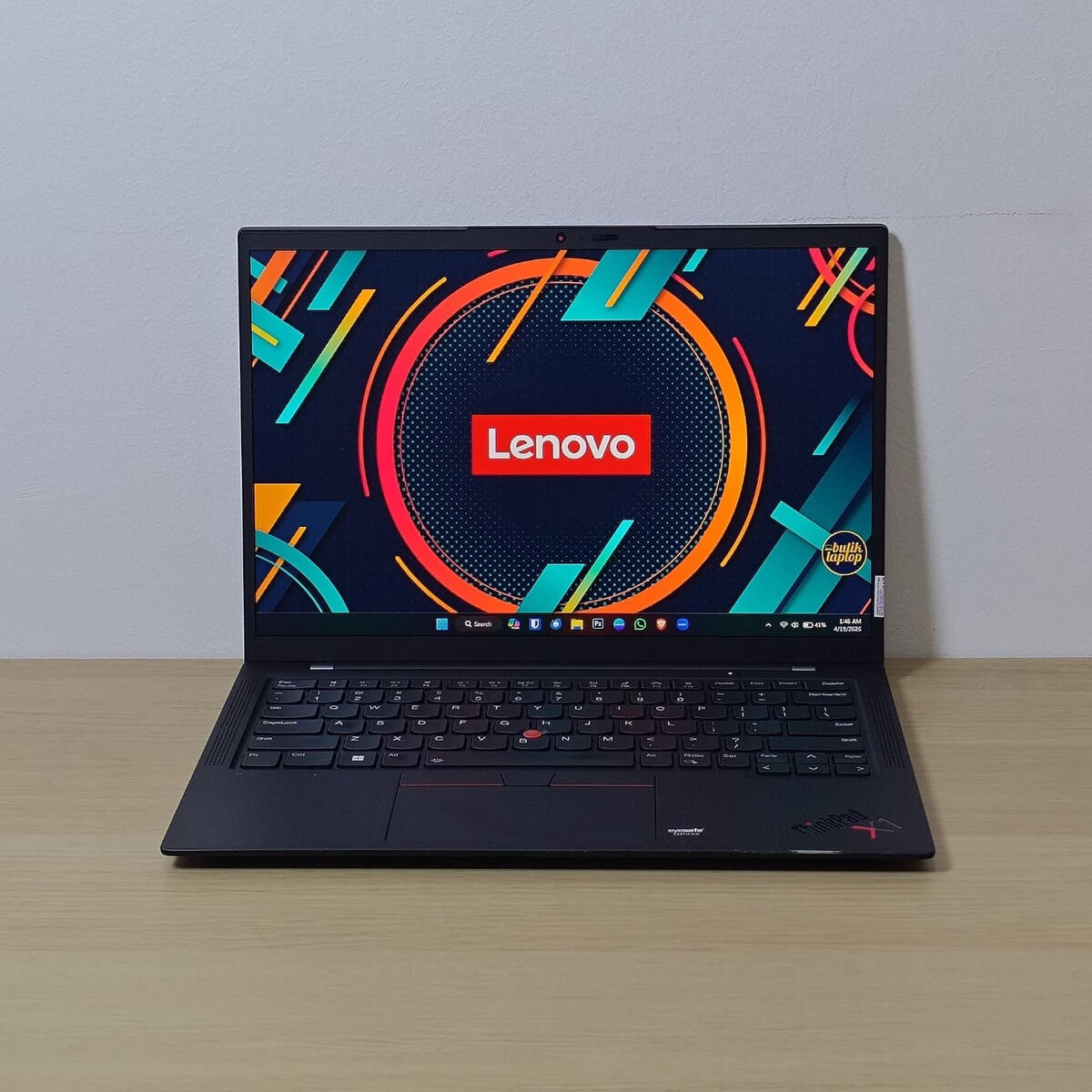 Lenovo Thinkpad X1 Carbon Gen 10 Depan Tengah Lenovo Thinkpad X1 Carbon Gen 10 Tengah Butik Laptop